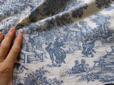pronounce toile fabric.